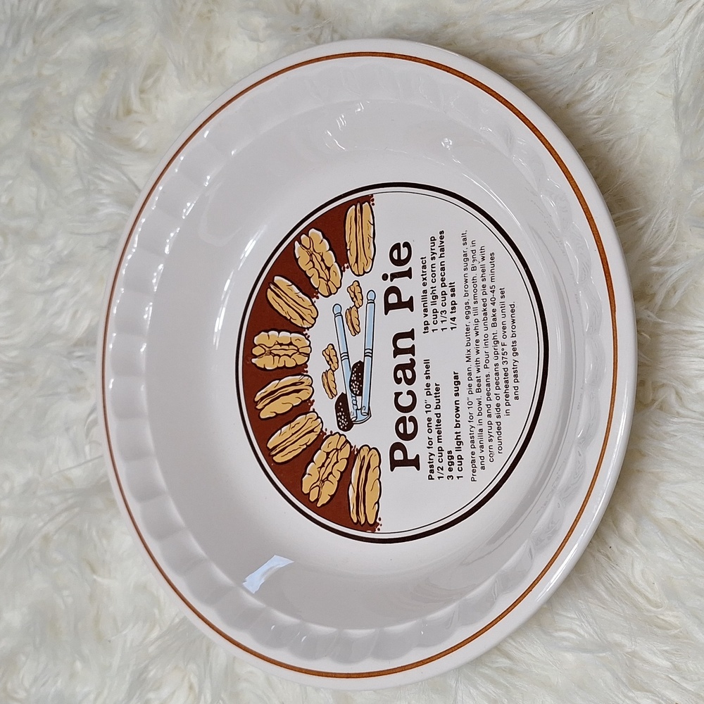 Sunnycraft Pecan Pie Plate - Picture 9 of 9